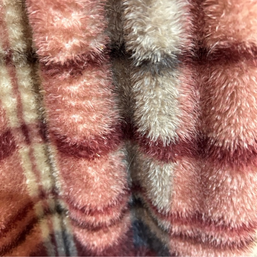 New Oli & Hali Plaid Button-Up Jacket - Picture 7 of 8